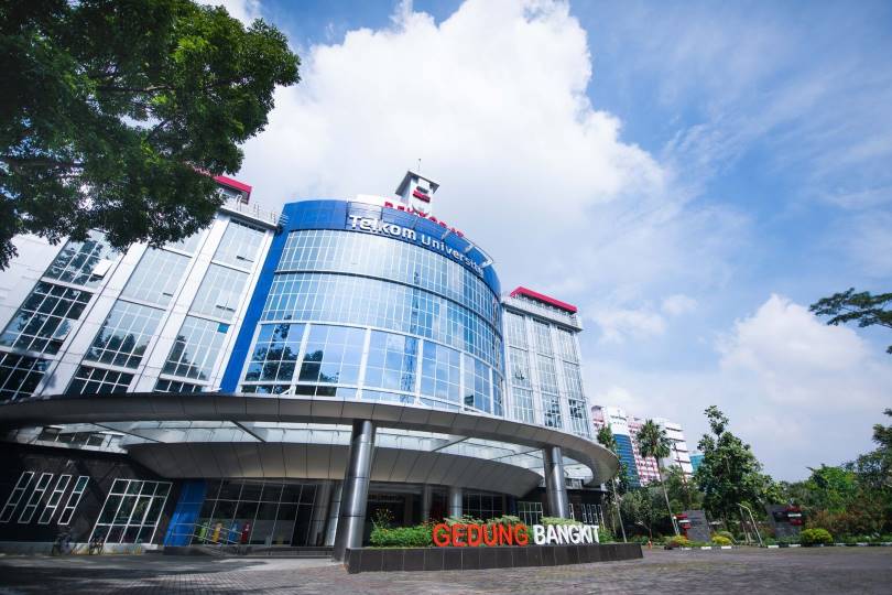 Tiga Belas Kampus Top Akreditasi Unggul Jawa Barat, Ada USB dan UGJ